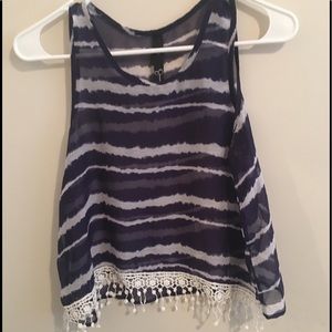🦋JESSICA SIMPSON blue and white tank! With fringe
